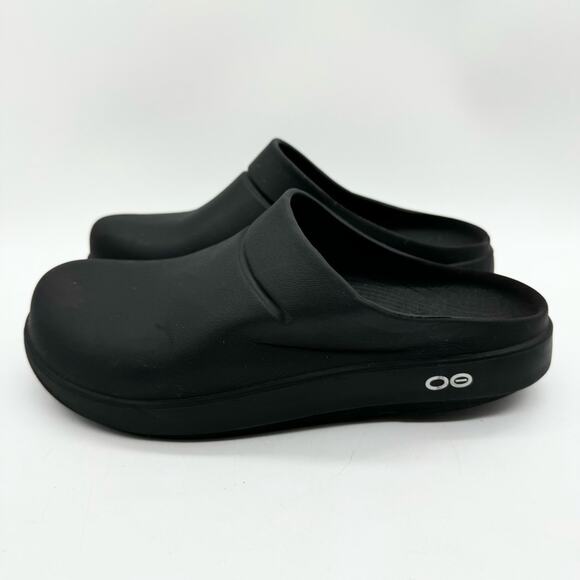 OOFOS Black Clogs - Picture 7 of 12